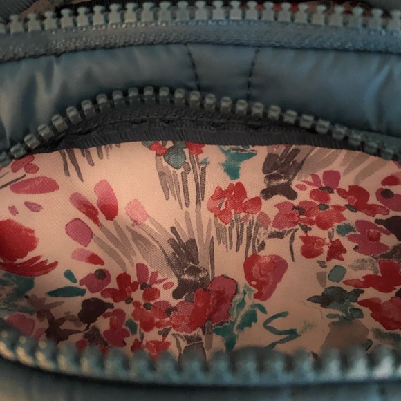 Vera Bradley Blue Quilted Crossbody Bag - Picture 2 of 6